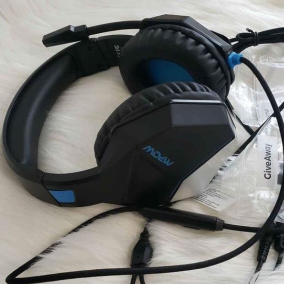 Gaming Headset with Microphone New - Picture 6 of 6